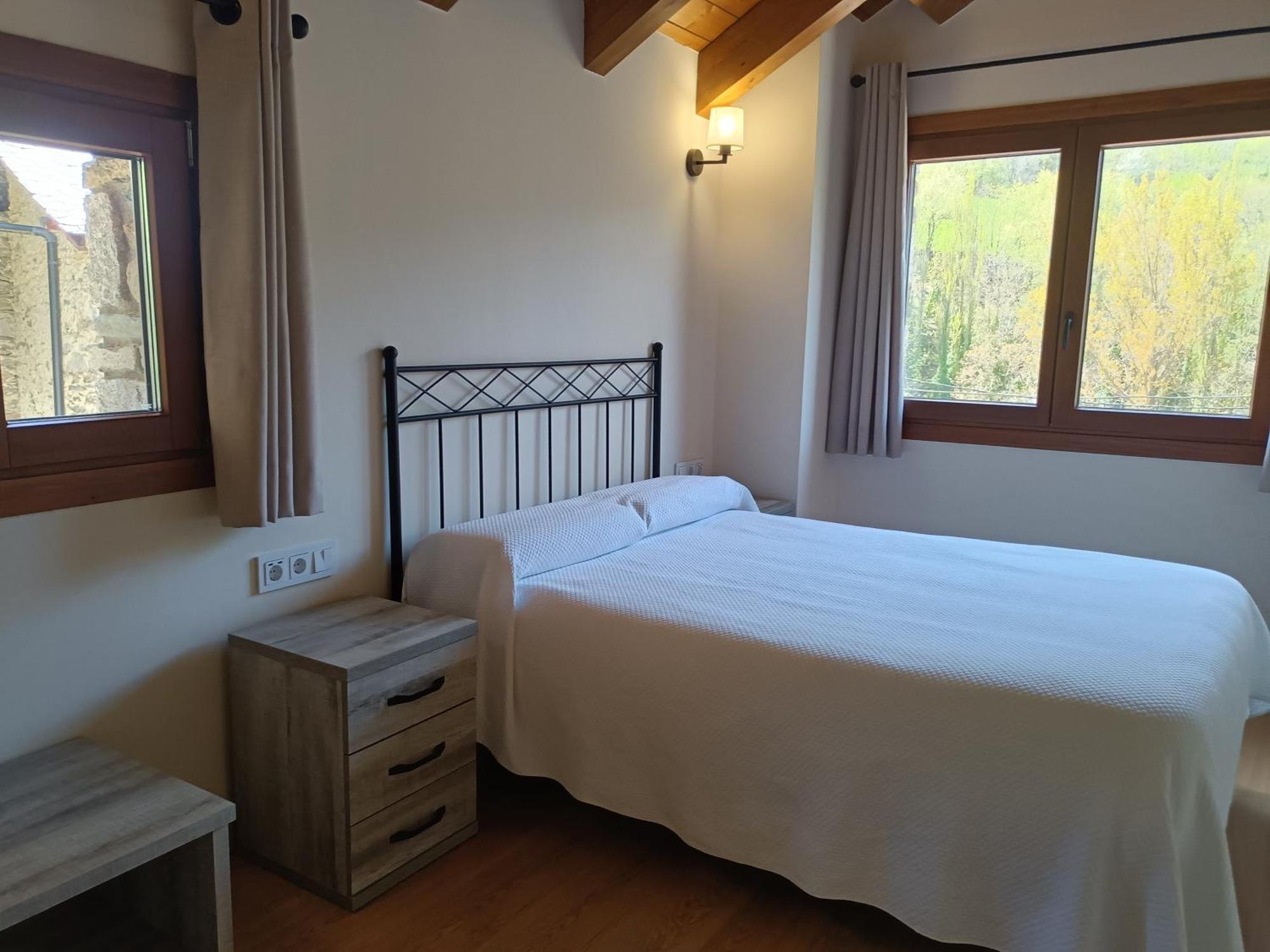 Rural Berros Apartment La Guingueta D'Aneu Exterior photo